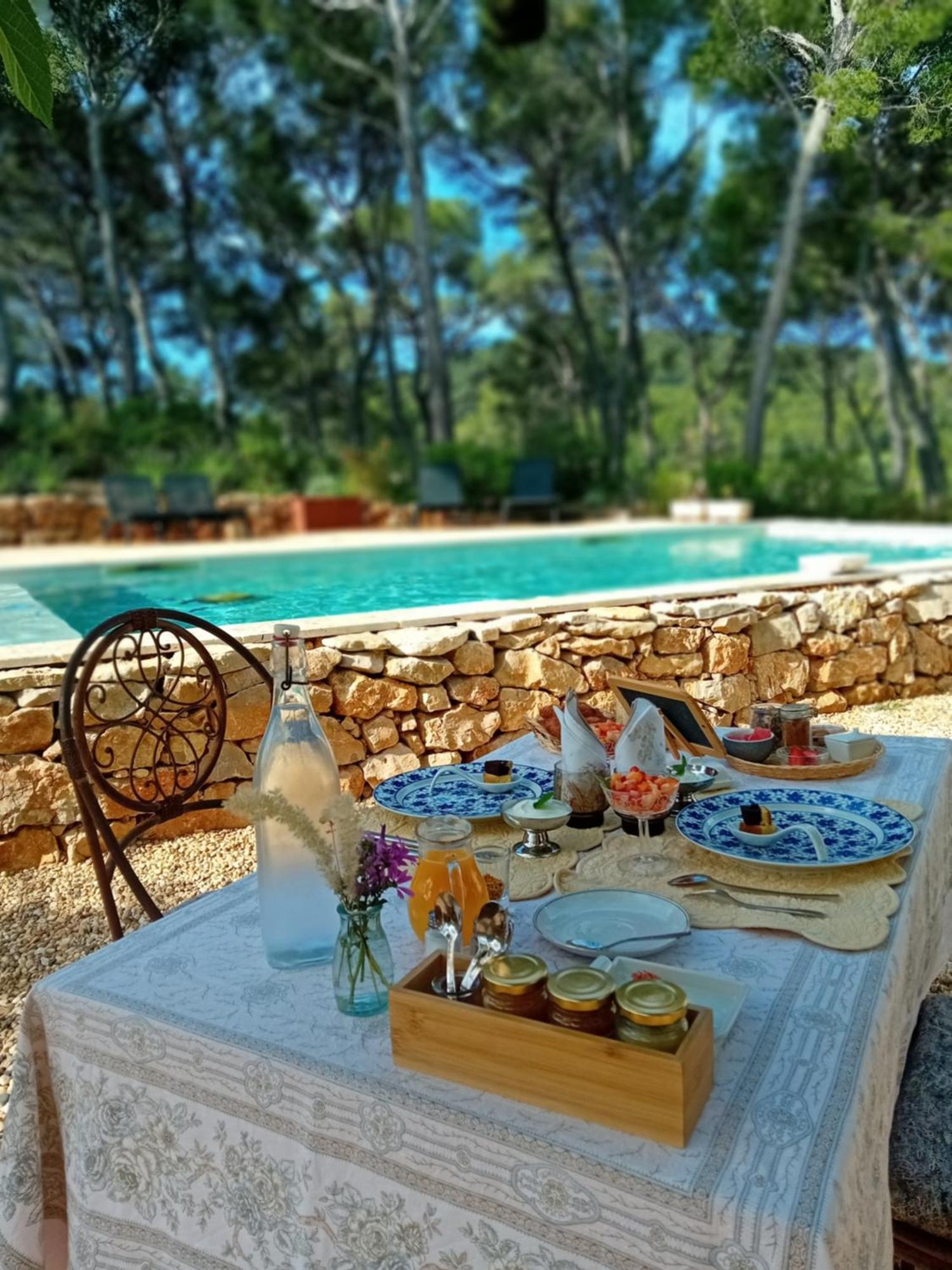 Les Pieds Tanques - Chambres D'Hotes - Calanque A Pieds Сен-Сир-сюр-Мер Экстерьер фото